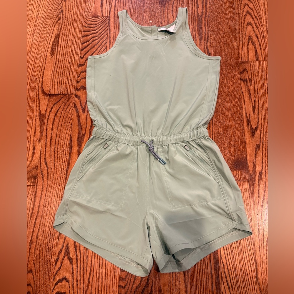 Athleta Girl romper, size XL (14)